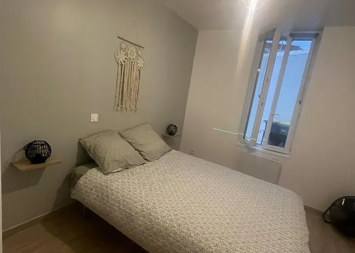 Appartement 2 Pièces Avec Jardin *